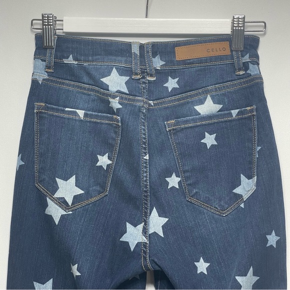 Cello Star Print Flare Bell Bottom High Rise Long Length Women's Jeans Size 3 - Picture 7 of 14